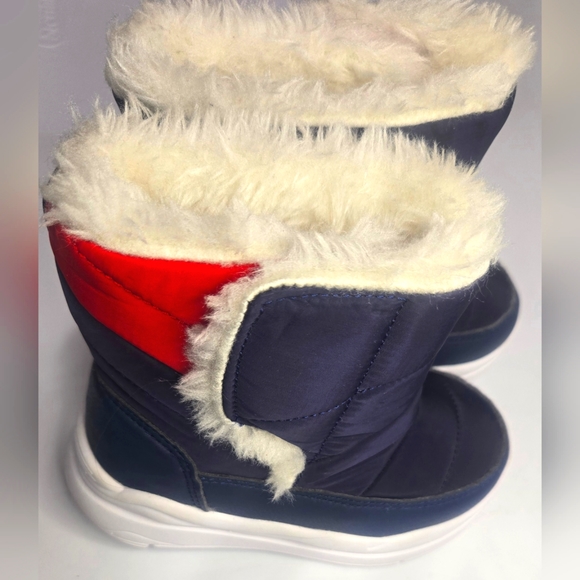 Other - Size 5 Boys Snow Boots